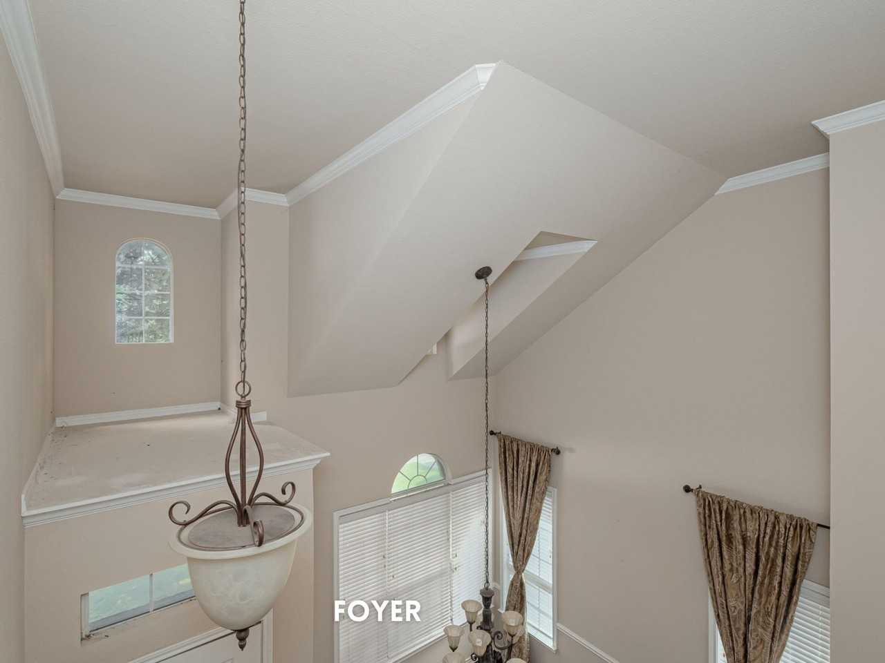 11152 Seguin Dr - Photo 2 of 20