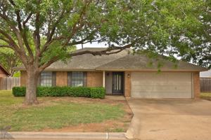 featured image of 1709 Pemelton Dr