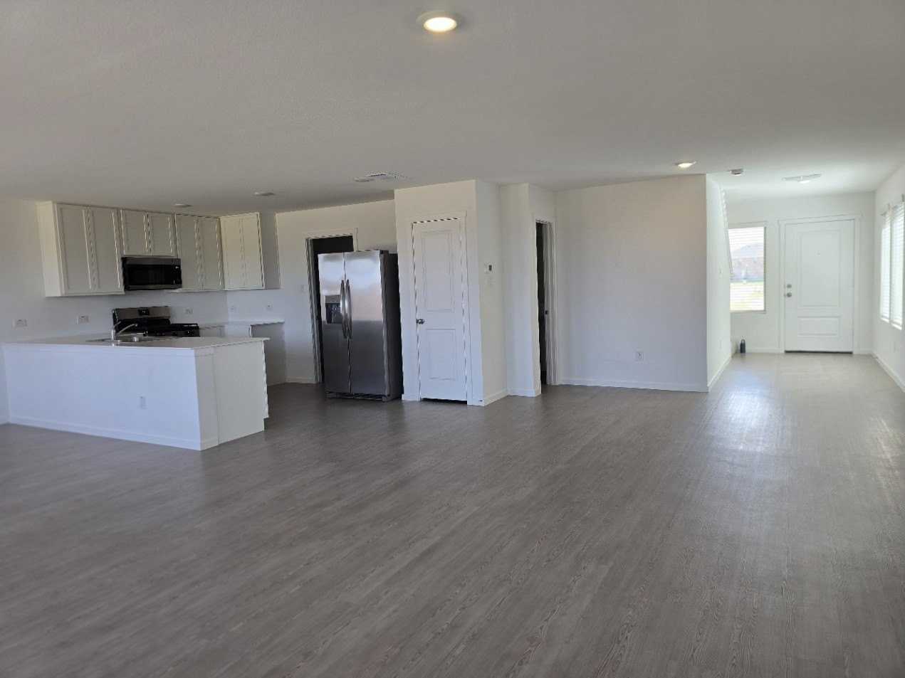 400 Back Country Dr - Photo 2 of 15