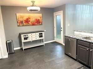 1214 Broken Arrow Trl - Photo 4 of 23