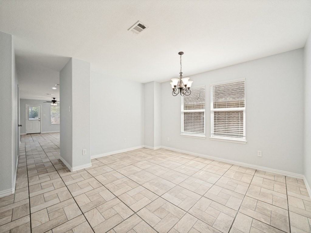 2524 Navasota Dr - Photo 6 of 16