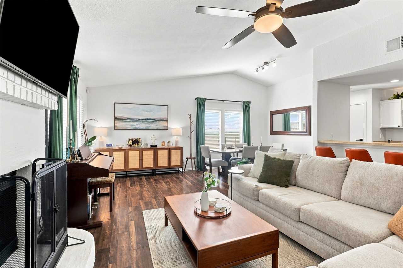 101 Clove Ln - Photo 6 of 29