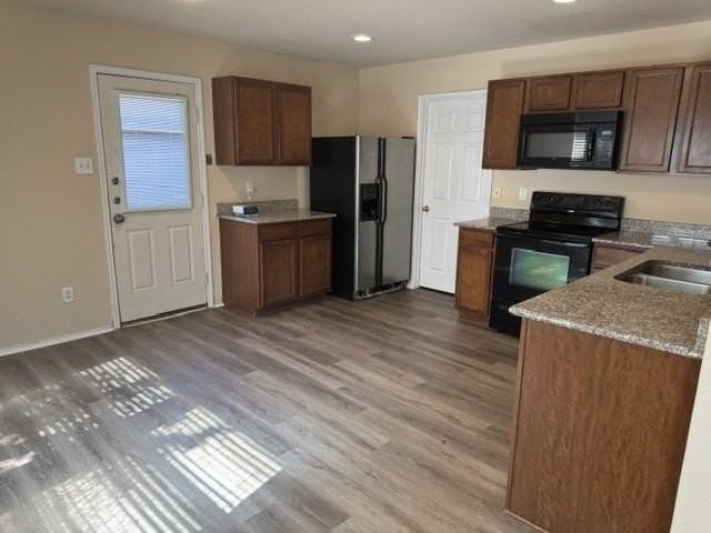 412 Marble Creek Dr - Photo 4 of 8