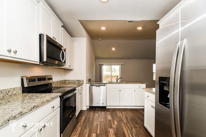 320 Windbreak Ln - Photo 7 of 16