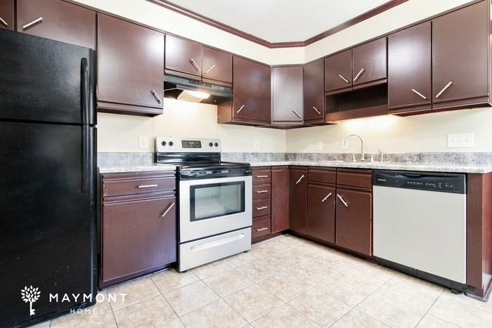 2607 Court Of Michaelangelo - Photo 7 of 13