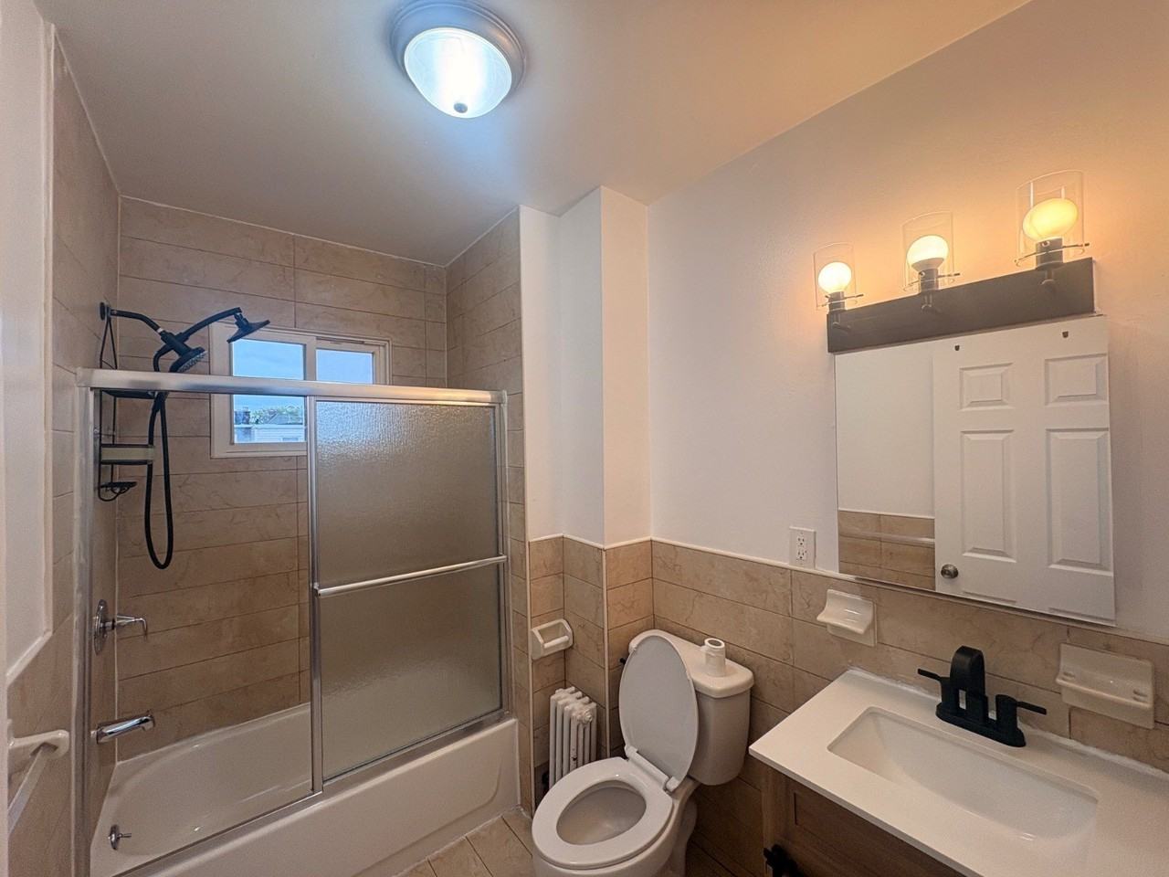 463 E 54th St - Photo 3 of 9