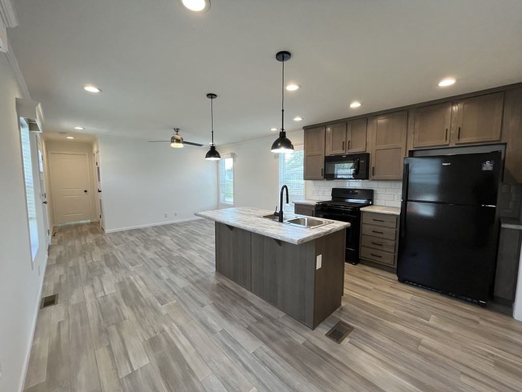 4 Drake Ln #4DRAK - Photo 2 of 16