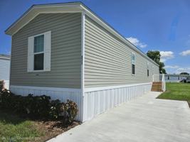 featured image of 511 Suwanee Dr #2024