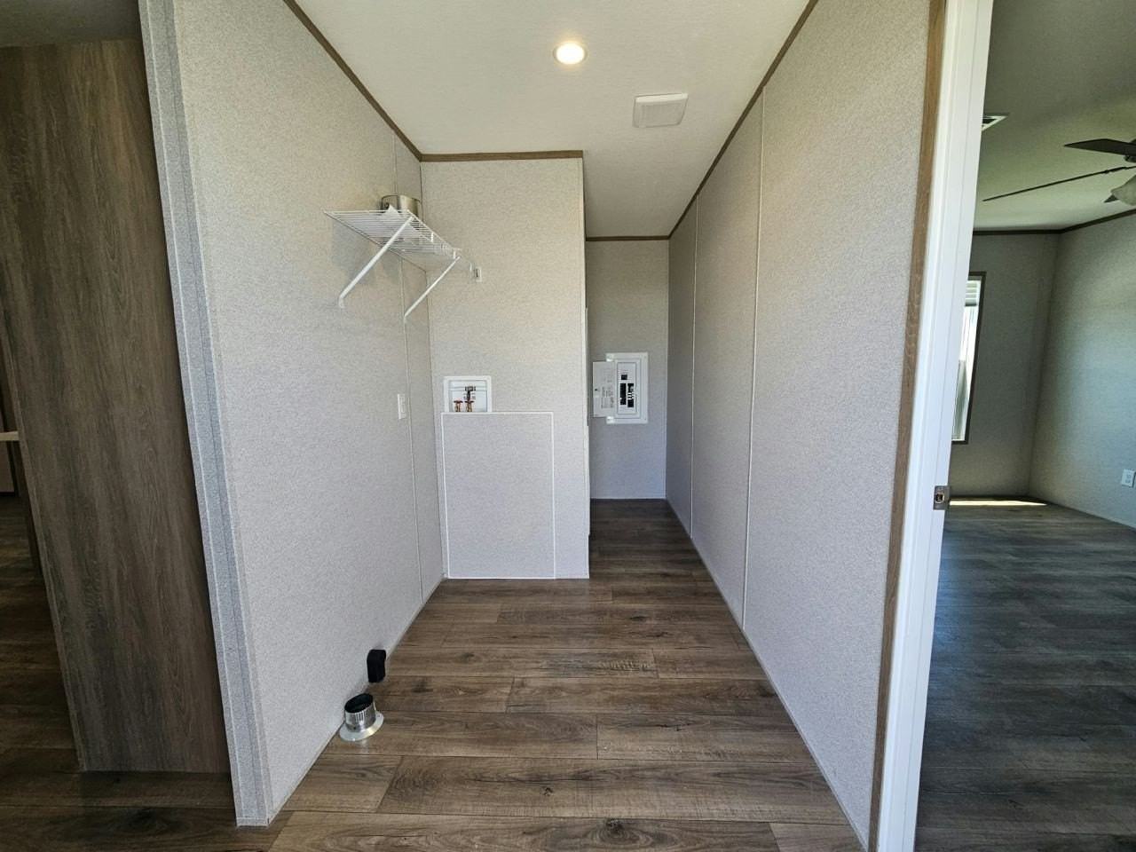 601 Suwanee Dr #2154 - Photo 5 of 12
