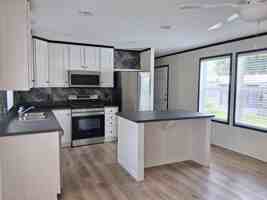 featured image of 3899 Marion Williamsport Rd E #40