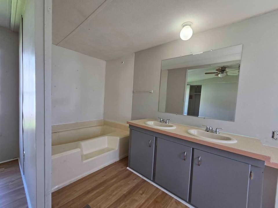 8510 Old Sardis Rd #216 - Photo 4 of 10
