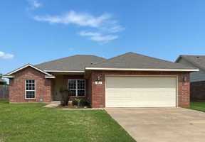featured image of 804 Beechwood Way