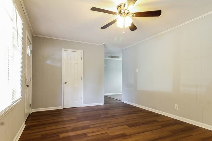 233 State Road S-42-2842 - Photo 2 of 10