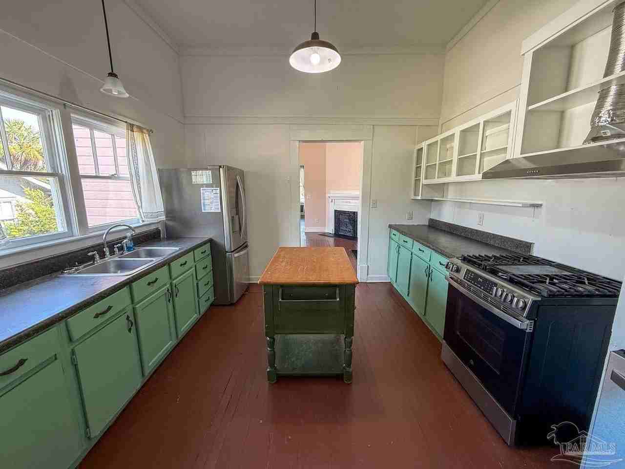 1416 E La Rua St - Photo 7 of 24