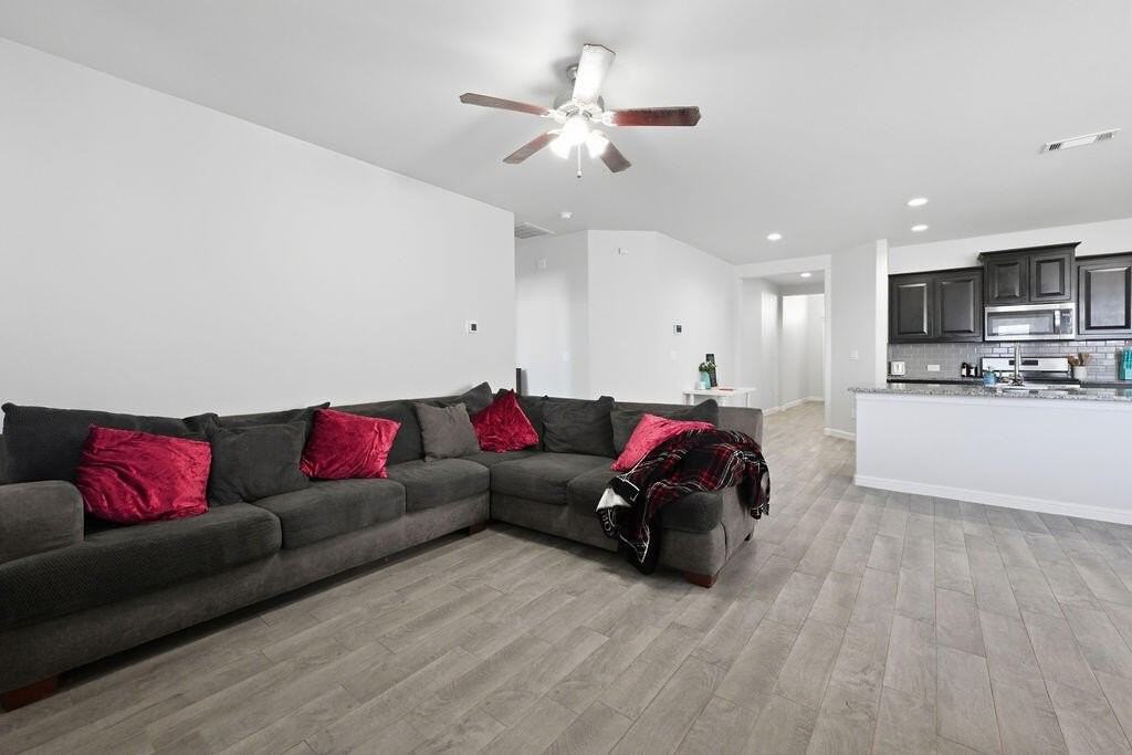 8401 E County Road 114 - Photo 6 of 23