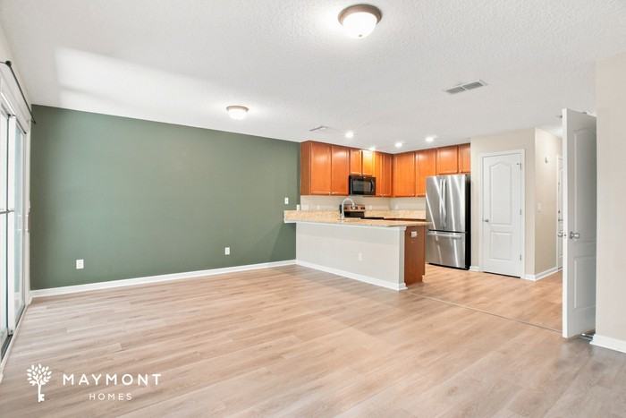 438 Walnut Dr - Photo 6 of 19