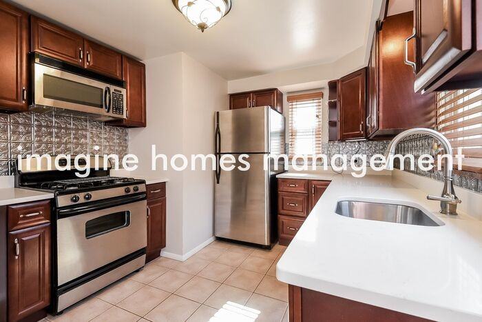 5968 Library Rd - Photo 5 of 17