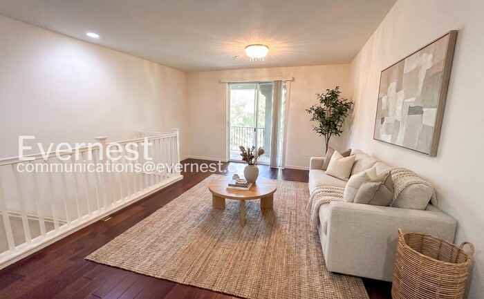 602 Cedarville Ln - Photo 3 of 26