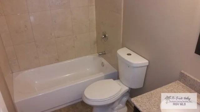 23273 Grapefruit Ave - Photo 2 of 8
