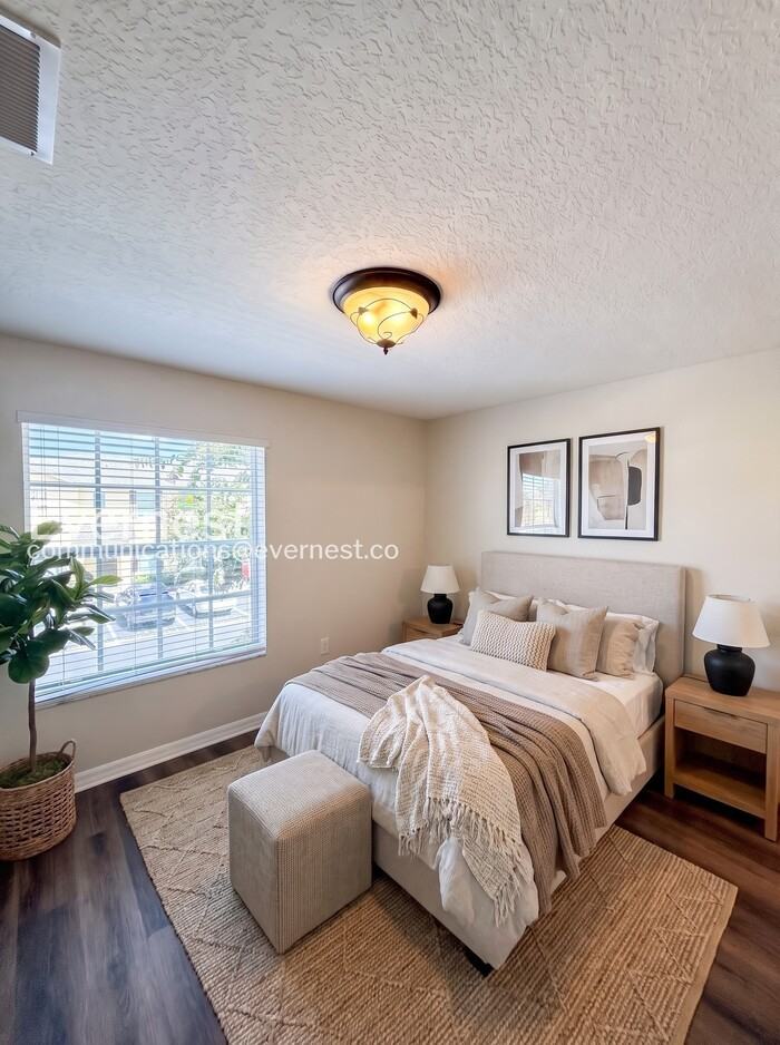 8535 Gablebend Way - Photo 4 of 25
