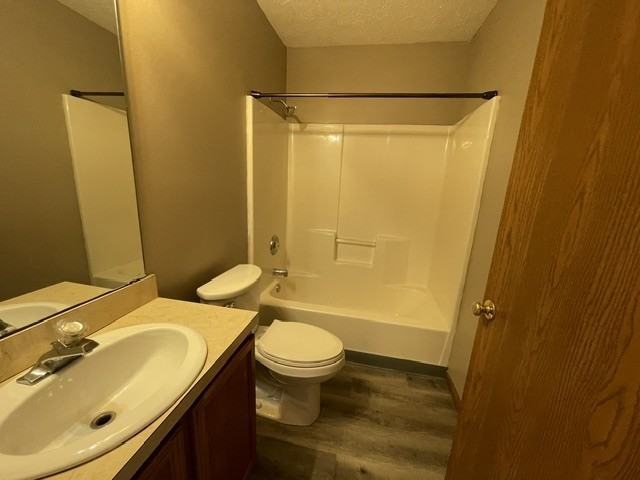 4521 Oneil Blvd #C - Photo 4 of 8