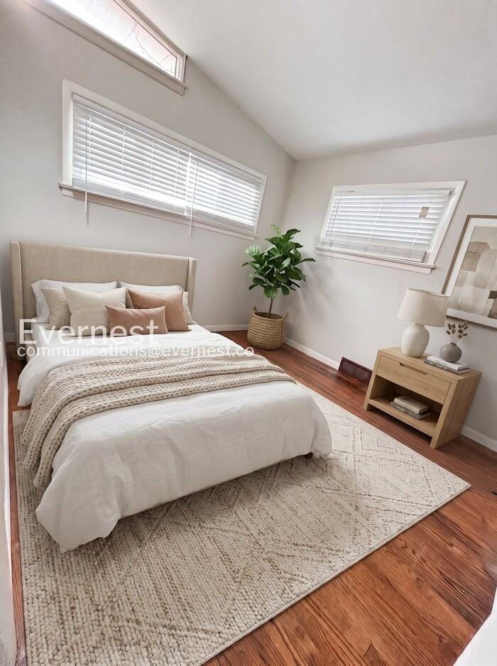 1130 Trampe Ave - Photo 5 of 19