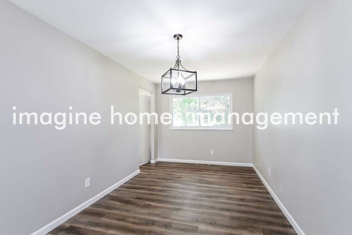 2380 Wesford Dr - Photo 7 of 26