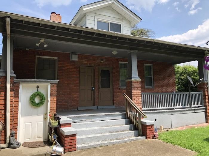 156 Dupont Cir #3 - Photo 2 of 15