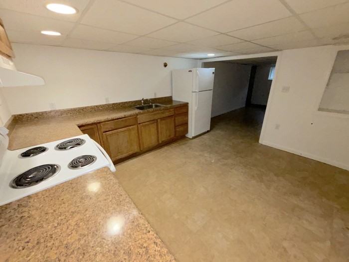 156 Dupont Cir #3 - Photo 5 of 15