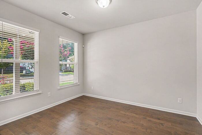 2277 Annes Lake Cir - Photo 6 of 27