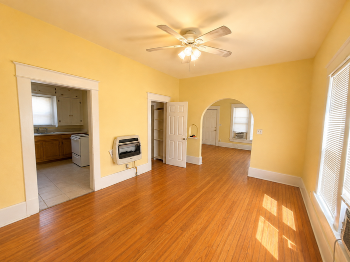510 N Beard Ave - Photo 5 of 10