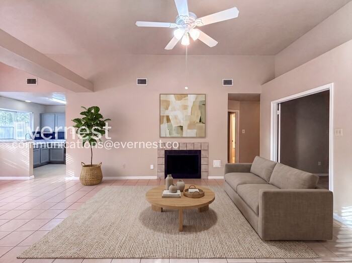 8602 Laurel Trails Dr - Photo 3 of 26