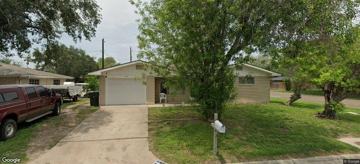featured image of 113 E Hoogland Ave