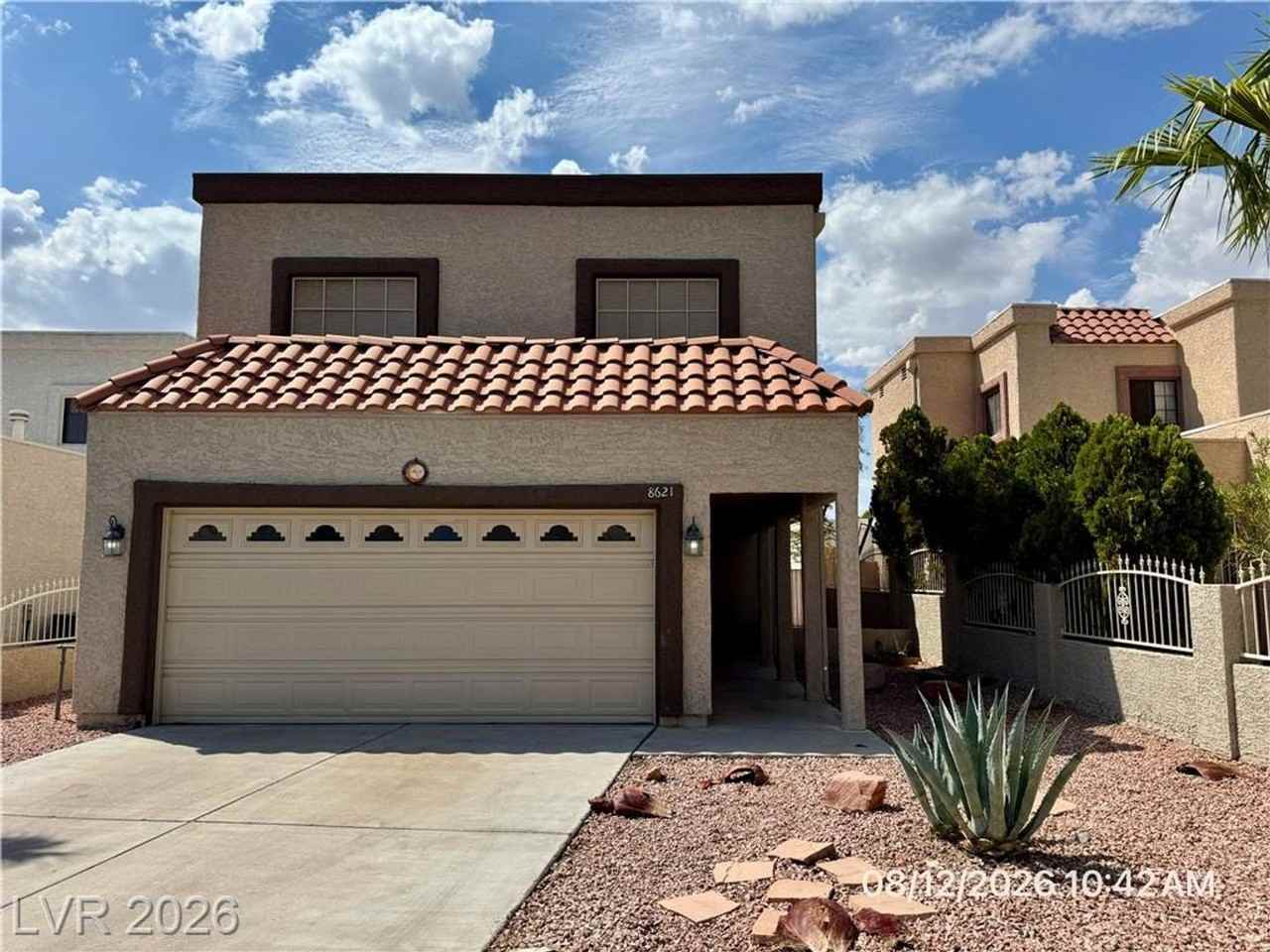 8621 Lyla Rae Cir - Photo 2 of 49