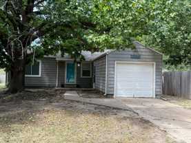 2225 S Grove St - Photo 1 of 1
