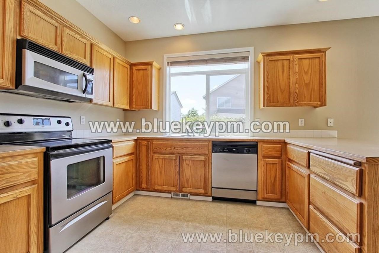 2603 Nw 12th St - Photo 6 of 23