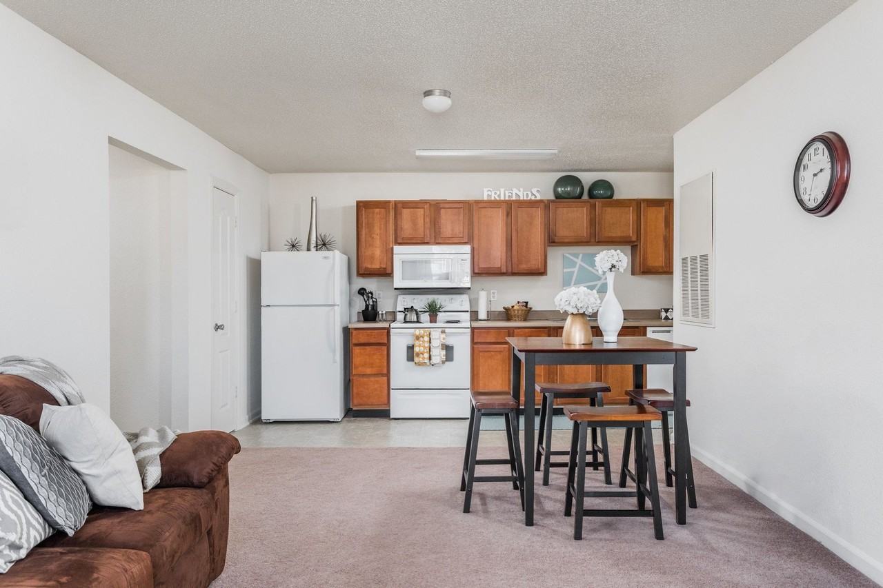 Campus Pointe Apartments - Photo 7 of 10