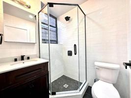 featured image of 2112 Regent Pl