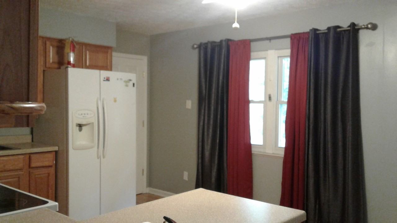 302 W Tecumseh Dr - Photo 4 of 10