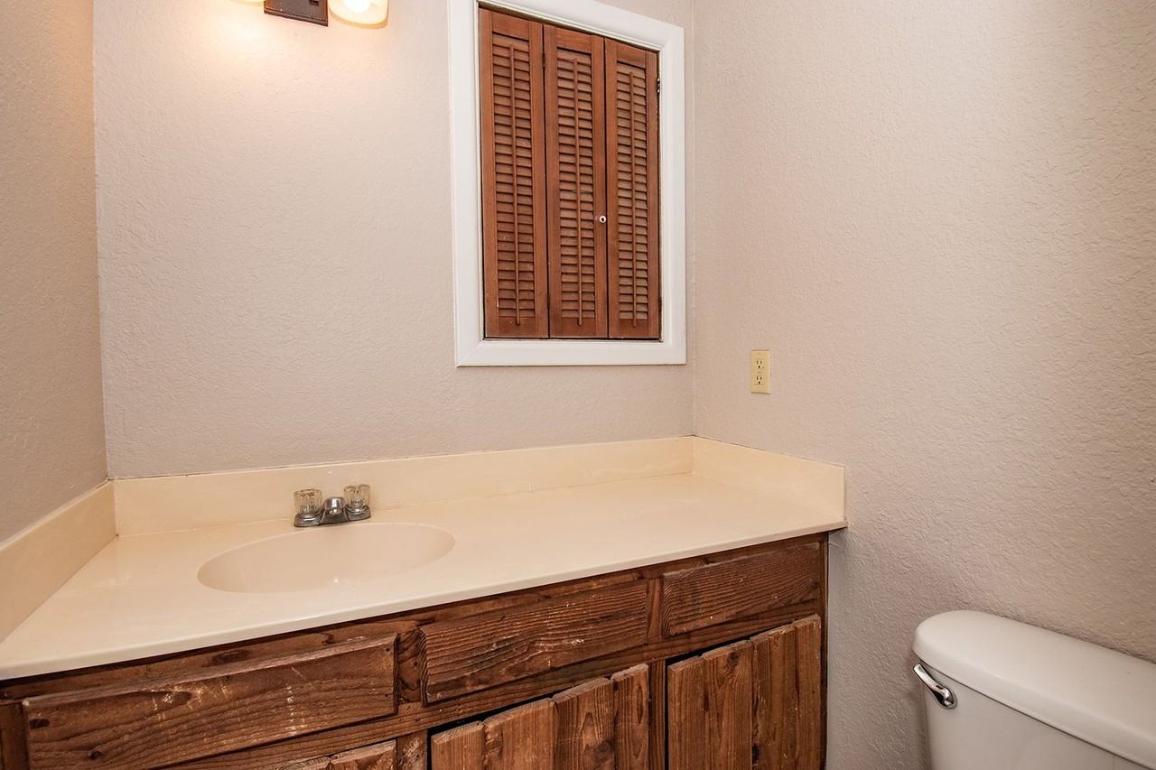 3400 Nashville Ave - Photo 2 of 22