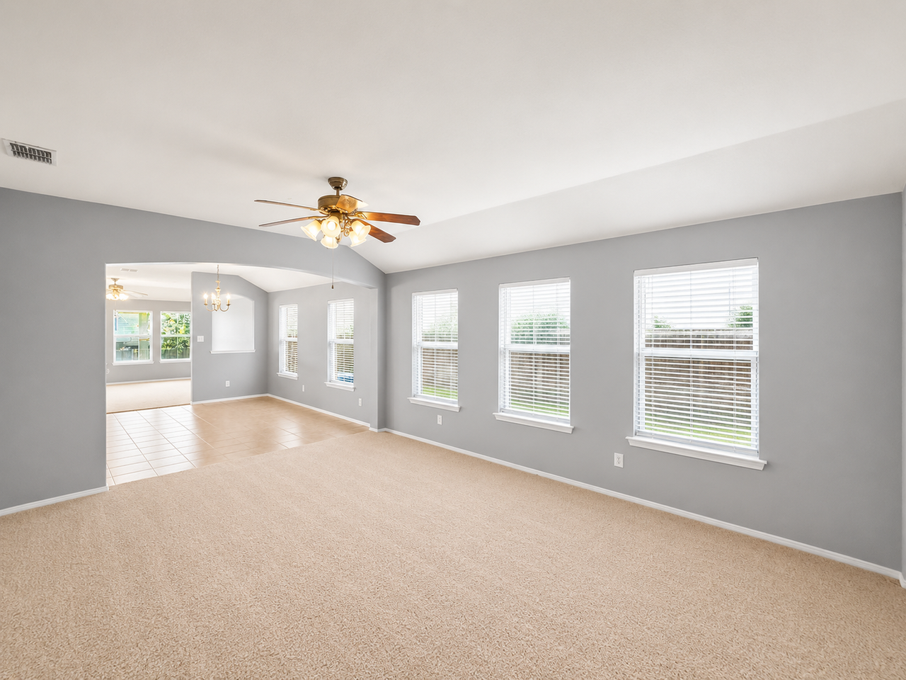 10420 Devin Ln - Photo 7 of 46