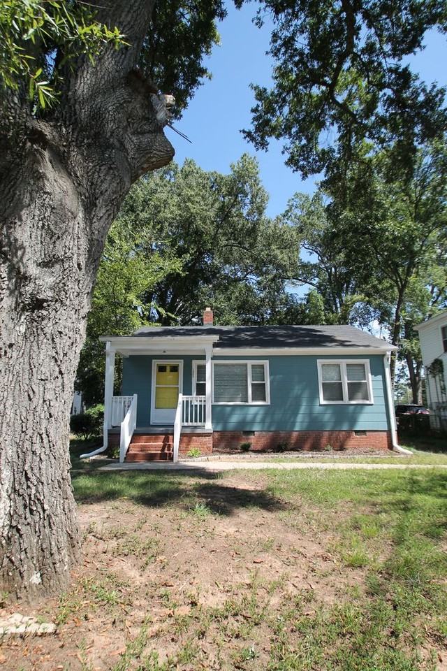 1058 Ebenezer Avenue Ext - Photo 2 of 13