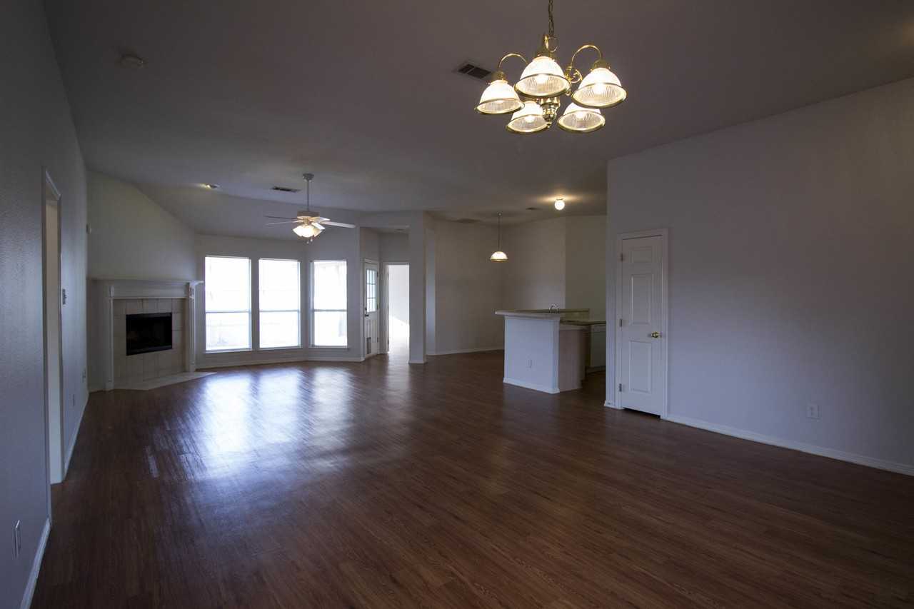 5208 Whiting Way - Photo 3 of 9