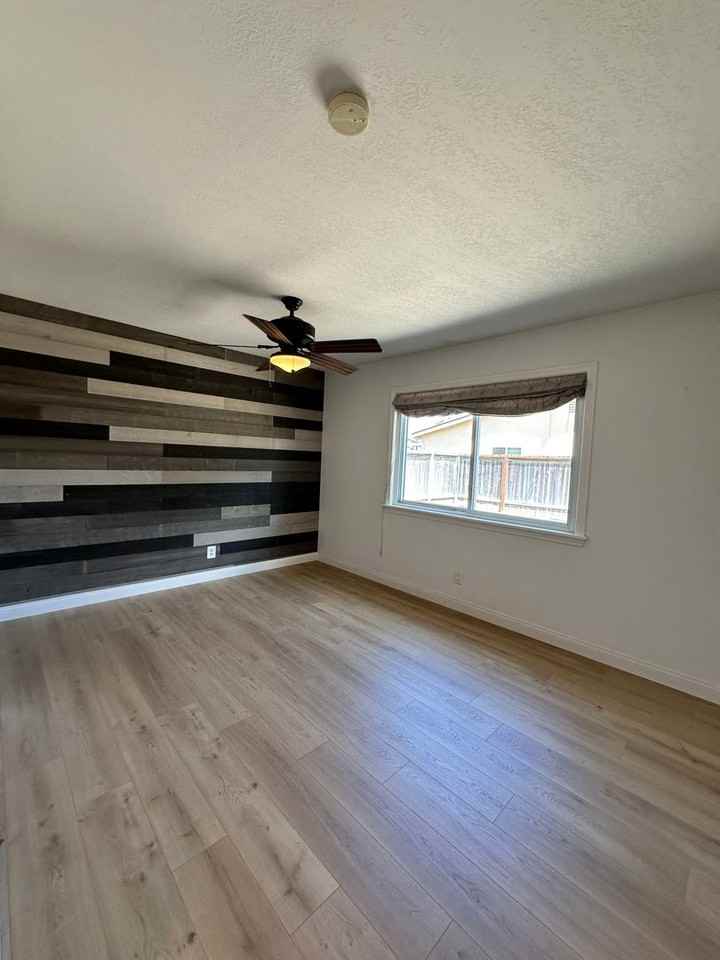 6121 Priscilla Dr - Photo 7 of 16