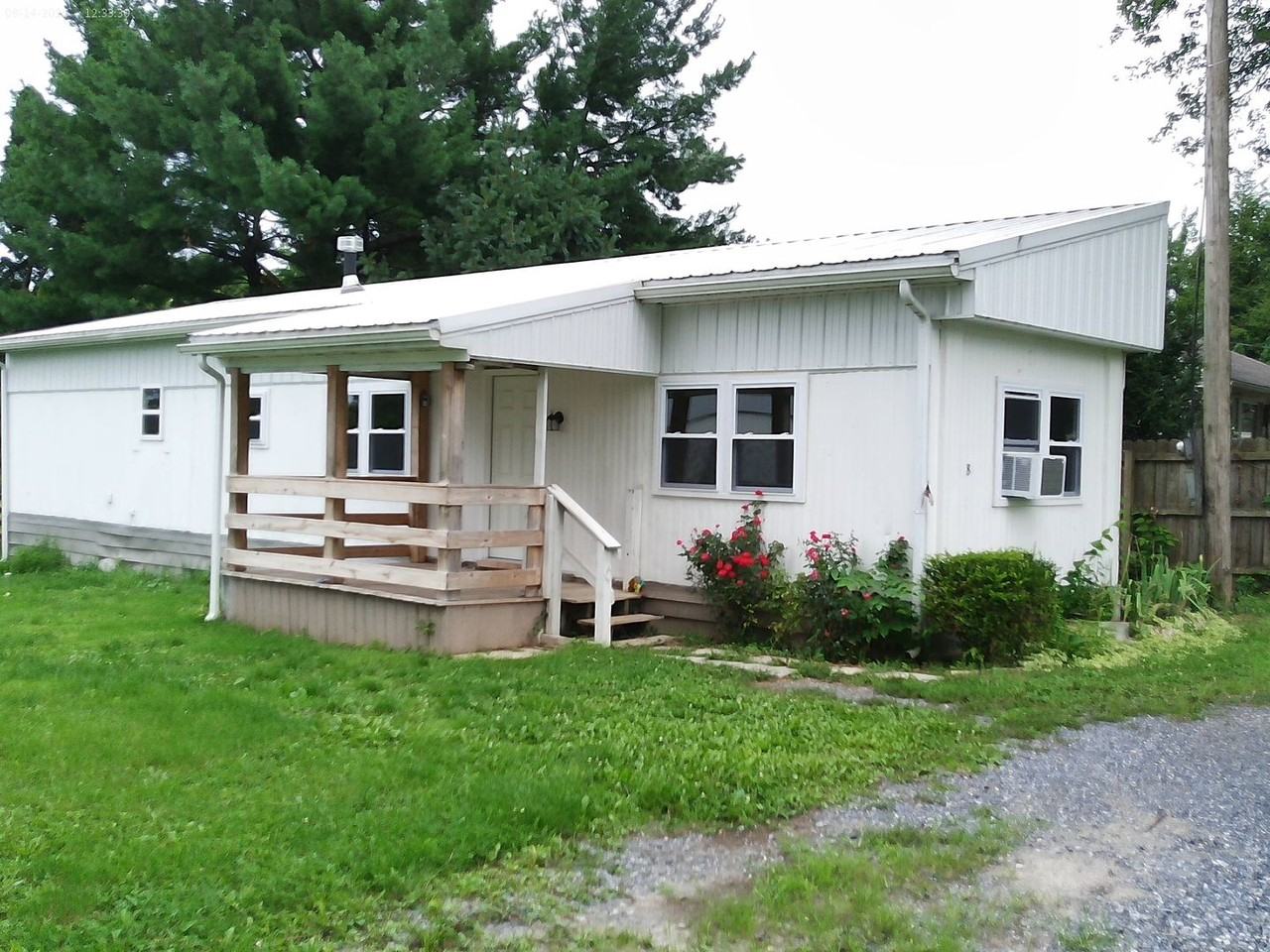2237 New Holland Pike - Photo 2 of 22