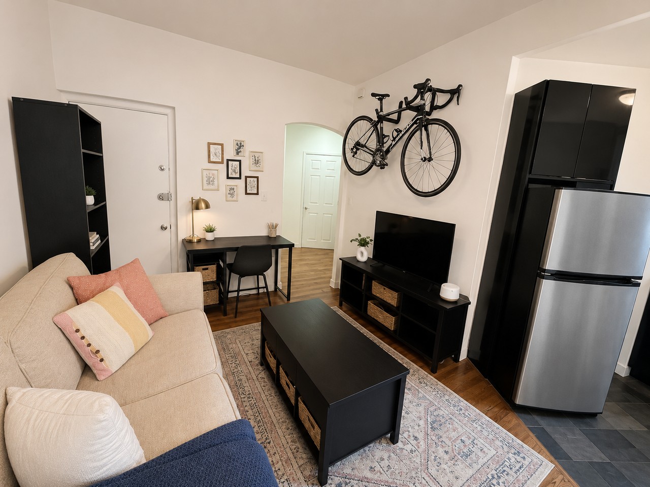1710 Commonwealth Ave - Photo 2 of 11