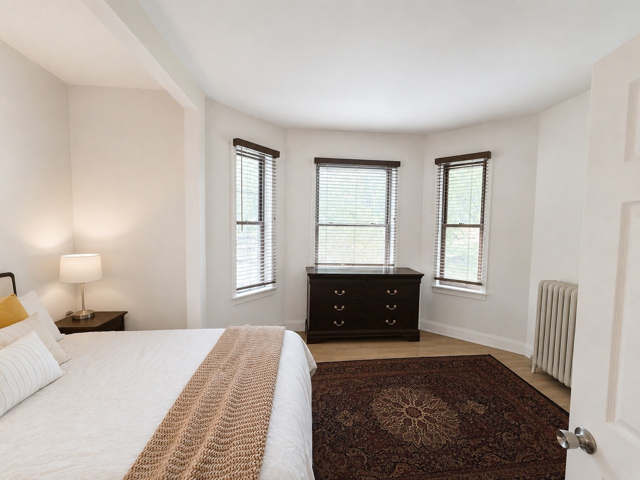1710 Commonwealth Ave - Photo 7 of 11