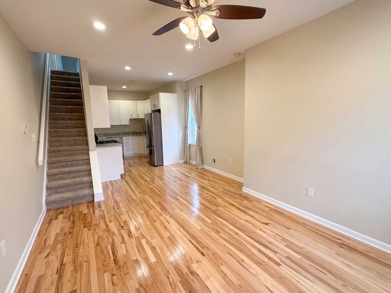 294 46th St - Photo 2 of 16