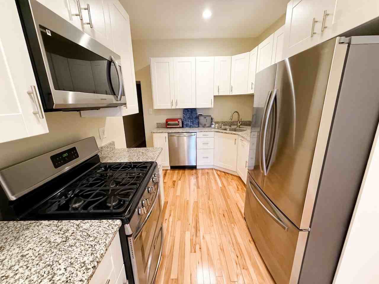 294 46th St - Photo 4 of 16