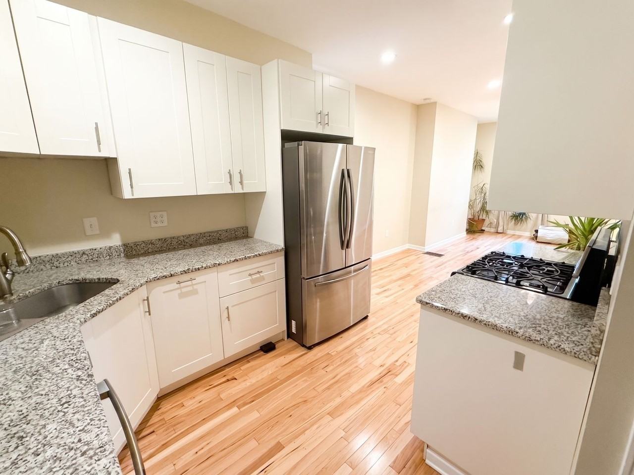 294 46th St - Photo 6 of 16